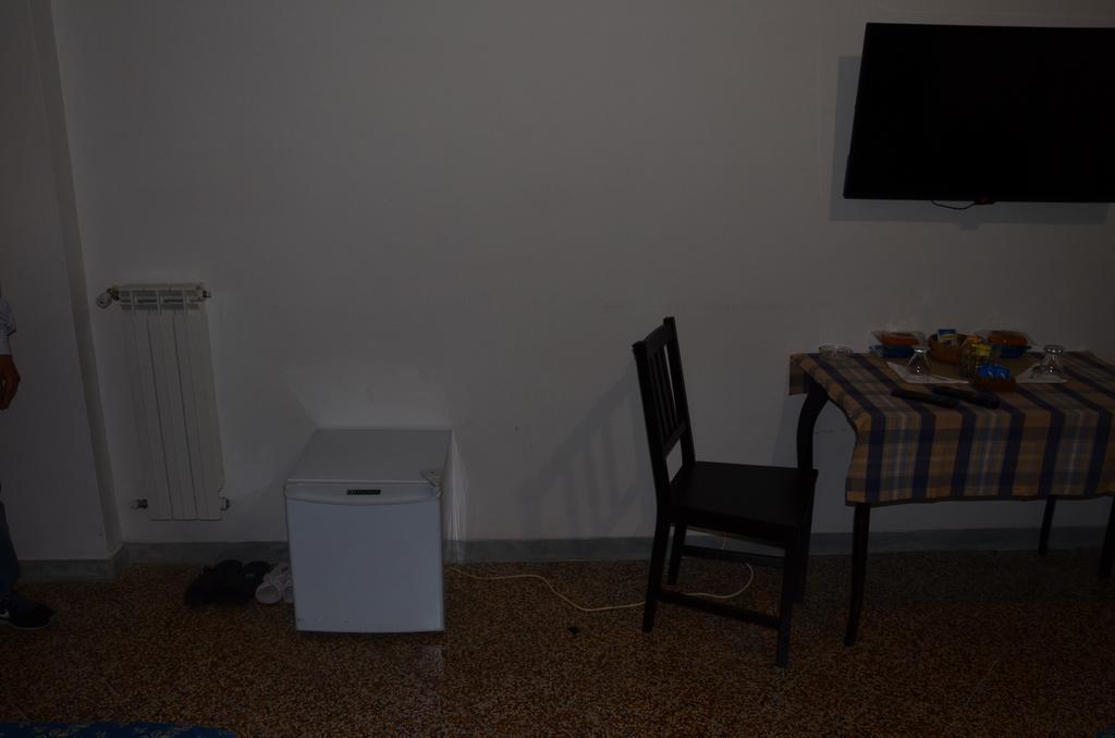 Ines Downtown B&B ローマ エクステリア 写真