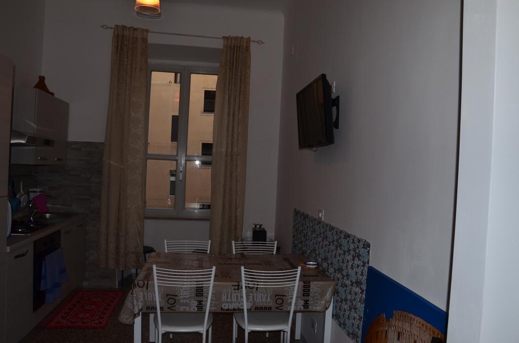 Ines Downtown B&B ローマ 部屋 写真